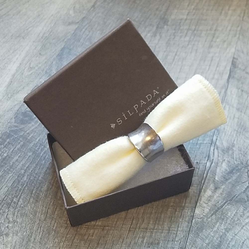 Sterling silver ring